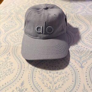 Alo Yoga Off Duty Cap